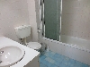 1 Bedroom Apartment: Bathroom