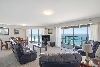 2 Bedroom Apartment - Ocean View: Lounge area