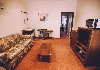1 Bedroom Apartment - Kitchenette: Lounge area