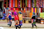 Silk weaving in Tan Chau